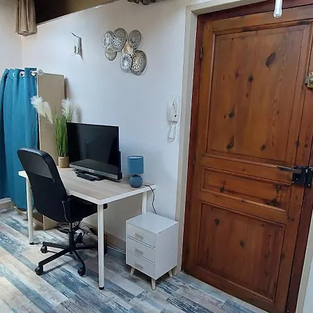 Studio, Climatisé Et Cosy Appartement *